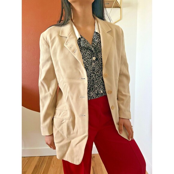 vtg 90s Emanuel ungaro Designer beige minimalist classic button blazer size 2 - Picture 2 of 12